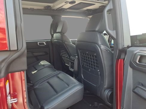 New 2026 Ford Bronco Badlands image 11