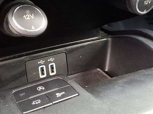 Used 2020 Ford Ranger XLT image 25