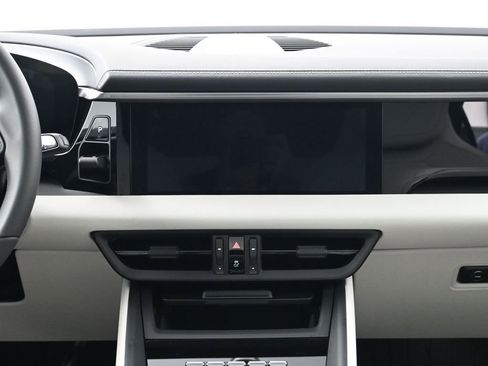 New 2026 Porsche Macan Electric image 11