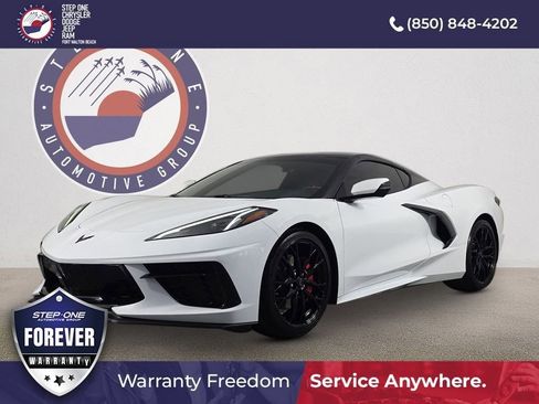 Used 2023 Chevrolet Corvette Stingray Coupe w/ 1LT RWD image 1