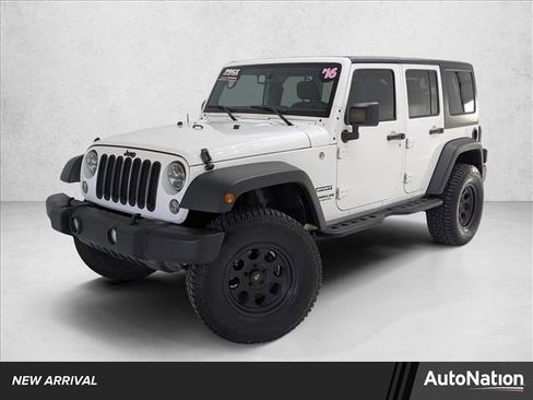 Used 2016 Jeep Wrangler Unlimited Sport w/ Connectivity Group image 1