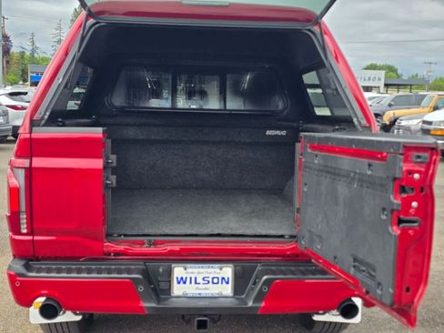 Used 2025 Ford F150 Lariat w/ Equipment Group 502A High AWD/4WD image 33