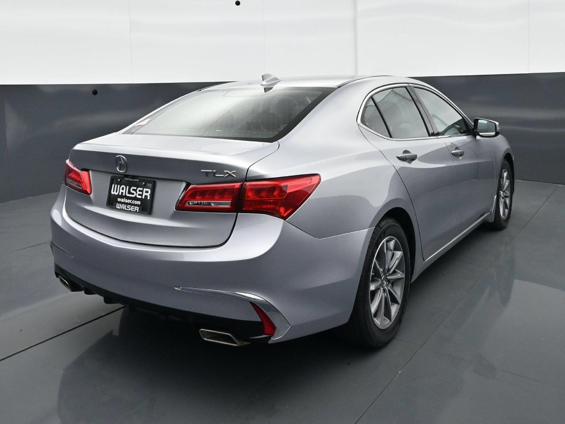 Used 2019 Acura TLX w/ Technology Package FWD image 6