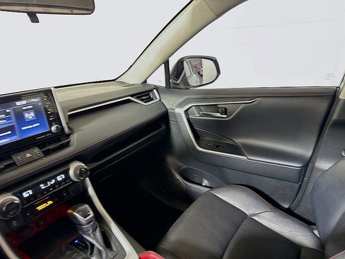 Used 2020 Toyota RAV4 TRD Off-Road image 24