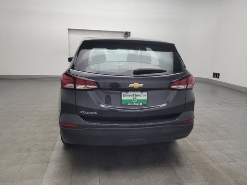 Used 2022 Chevrolet Equinox LS FWD image 6
