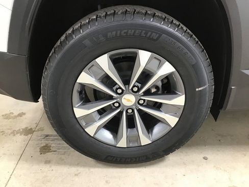 New 2026 Chevrolet Equinox LT image 32