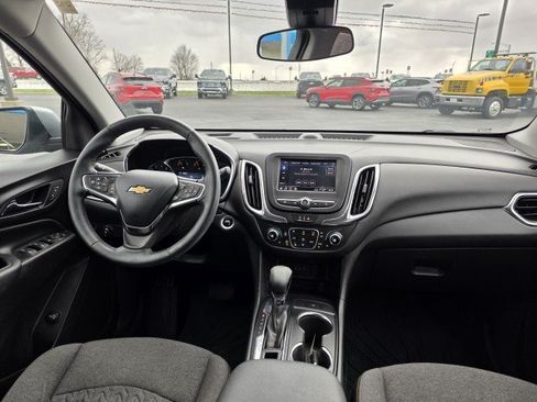 Used 2024 Chevrolet Equinox LT w/ LPO, Floor Liner Package FWD image 3