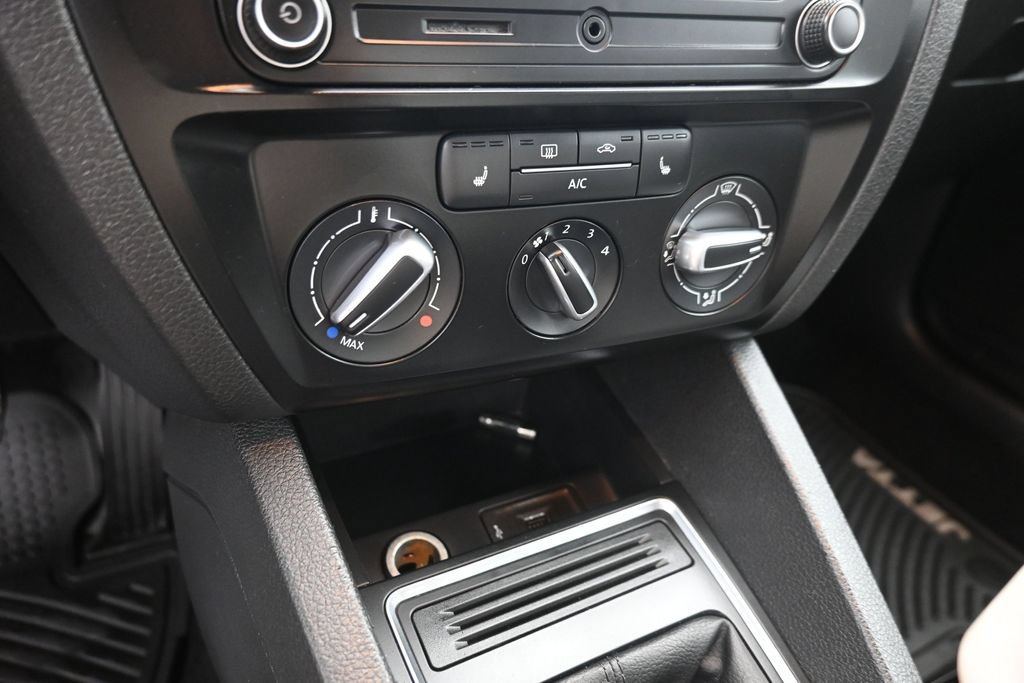 Used 2017 Volkswagen Jetta S FWD image 17