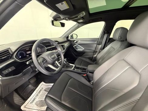 Used 2024 Audi Q3 2.0T Premium Plus w/ Premium Plus Package AWD/4WD image 16