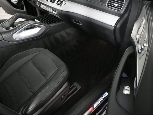 Certified 2025 Mercedes-Benz GLE 53 AMG 4MATIC image 24
