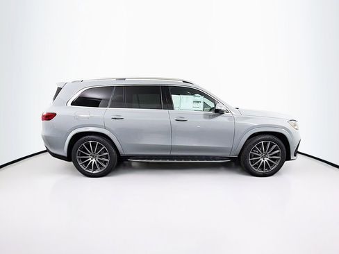 New 2026 Mercedes-Benz GLS 580 4MATIC image 8