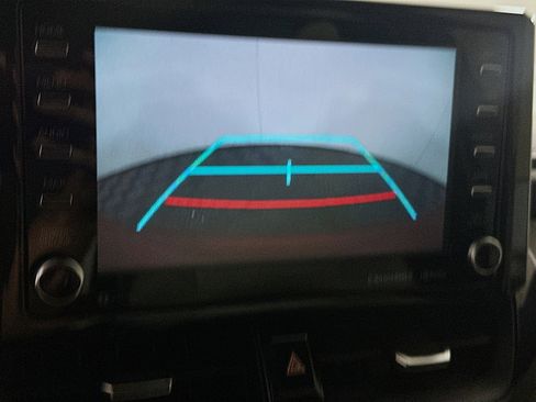 Used 2019 Toyota Corolla XSE image 22