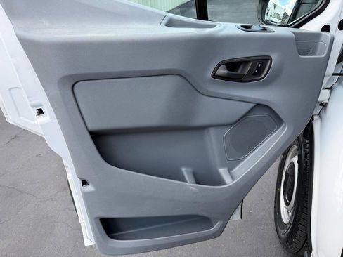 Used 2015 Ford Transit 150 148 Medium Roof RWD image 18