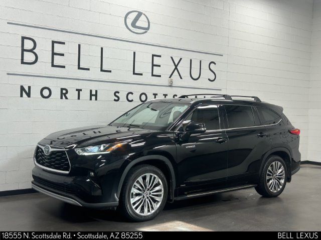 Used 2021 Toyota Highlander Platinum AWD/4WD image 8
