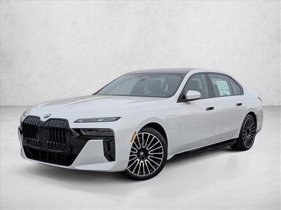 New 2026 BMW 750e xDrive