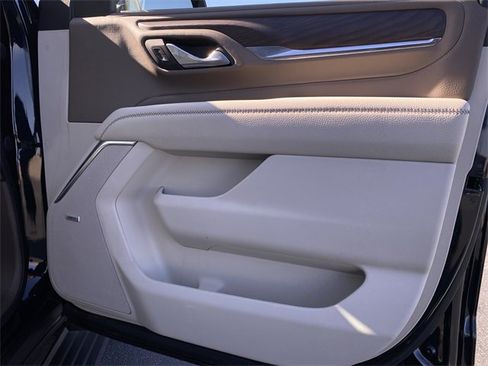 Used 2023 GMC Yukon Denali image 34