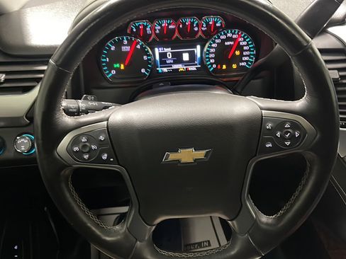 Used 2017 Chevrolet Tahoe Premier AWD/4WD image 4