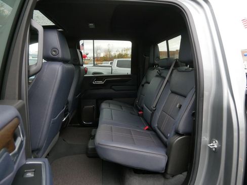 Certified 2024 Chevrolet Silverado 3500 High Country w/ High Country Premium Package image 24