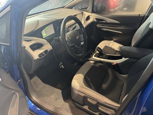 Used 2020 Chevrolet Bolt LT image 5