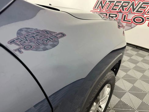 Used 2021 Jeep Cherokee Latitude Lux w/ Comfort/Convenience Group image 30