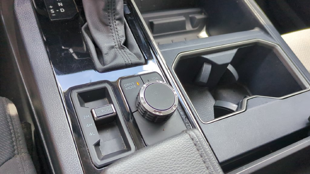 Used 2023 Toyota Tundra SR5 AWD/4WD image 19