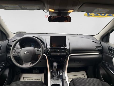 Used 2023 Mitsubishi Eclipse Cross LE AWD/4WD image 16