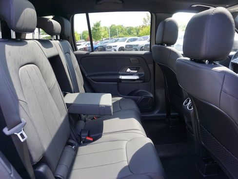 Certified 2025 Mercedes-Benz GLB 250 image 59