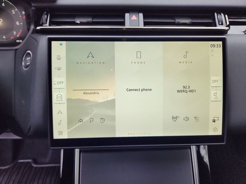 New 2026 Land Rover Range Rover Velar S image 17