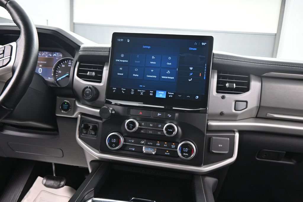 Used 2022 Ford Expedition XL AWD/4WD image 47
