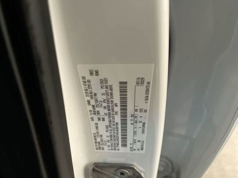 Used 2019 Ford Escape SE image 26