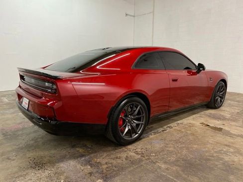 Used 2024 Dodge Charger Daytona Scat Pack w/ Plus Group AWD/4WD image 5