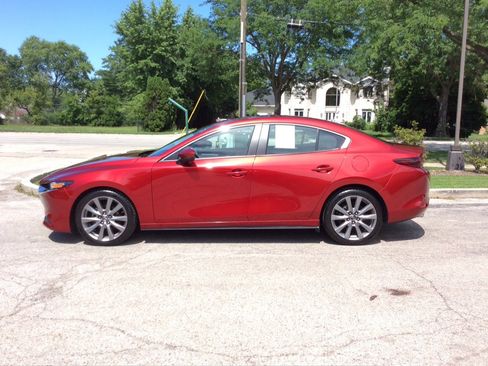 Used 2020 MAZDA MAZDA3 Sedan w/ Select Package FWD image 9