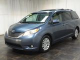 Used 2014 Toyota Sienna XLE image 2