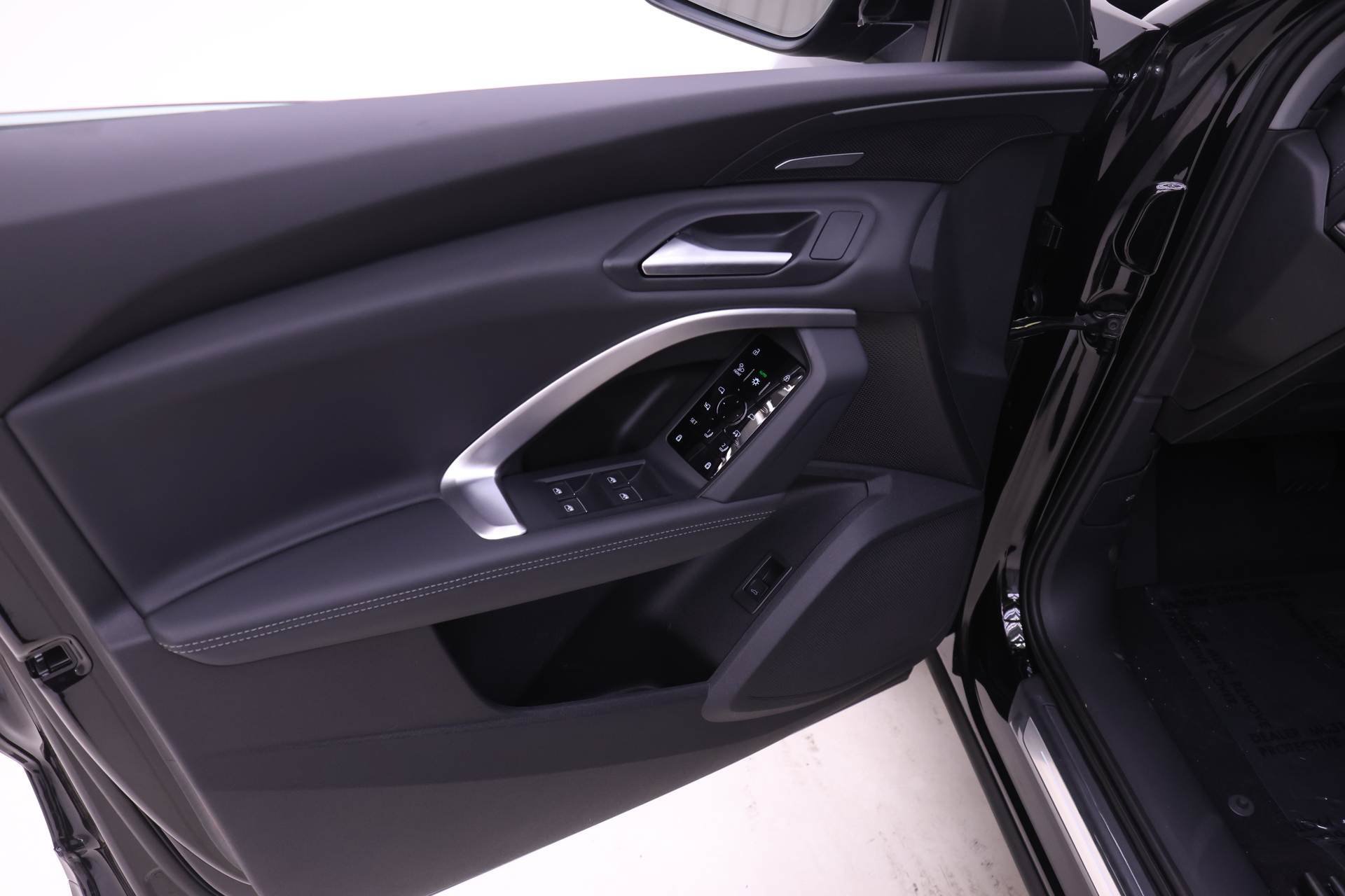 New 2026 Audi Q5 2.0T AWD/4WD image 11