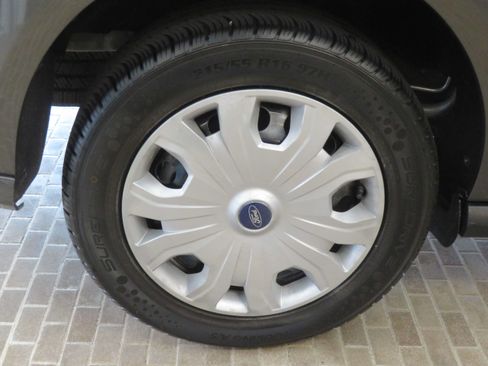 Used 2020 Ford Transit Connect XLT FWD image 9