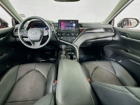 Used 2022 Toyota Camry XSE AWD/4WD image 30