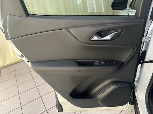 Certified 2025 Chevrolet Blazer RS w/ Enhanced Convenience Package image 34