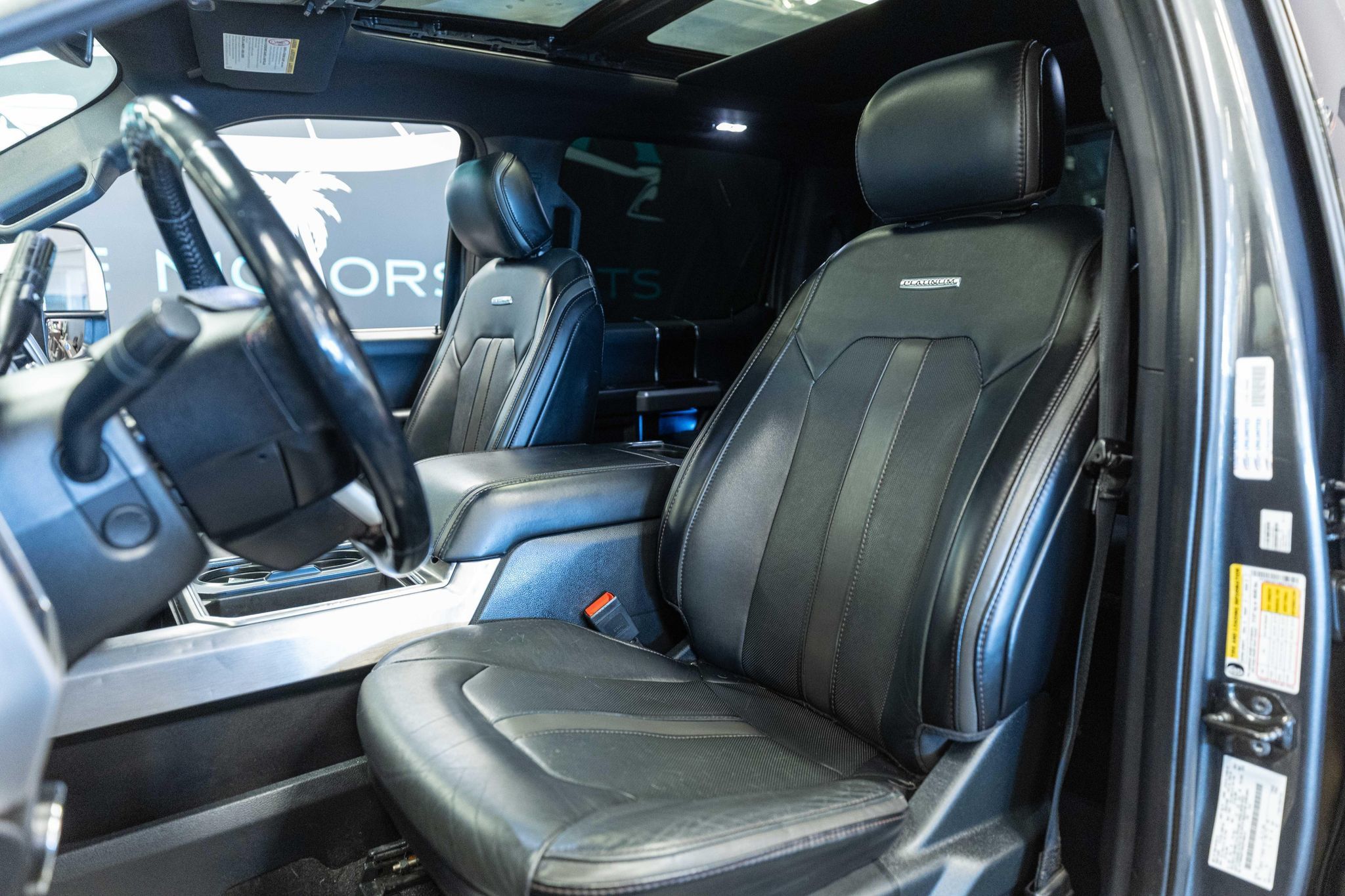 Used 2019 Ford F450 Platinum w/ Platinum Ultimate Package AWD/4WD image 11