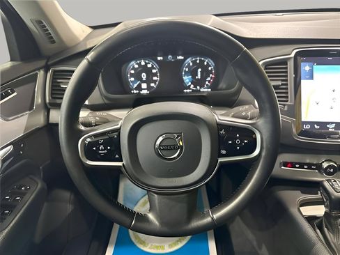 Used 2016 Volvo XC90 T6 Momentum AWD/4WD image 18