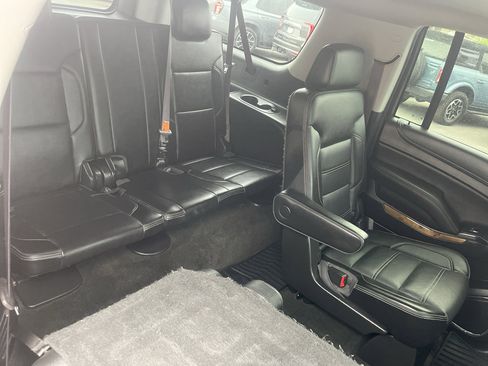 Used 2017 GMC Yukon XL Denali w/ Open Road Package AWD/4WD image 16