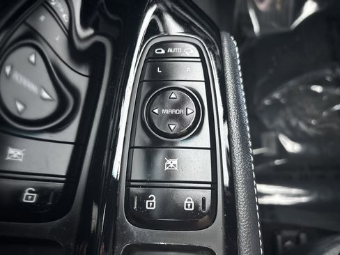 Used 2022 Kia Niro EX w/ Cold Weather Package image 40