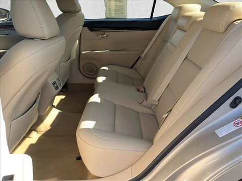 Used 2015 Lexus ES 350 image 16