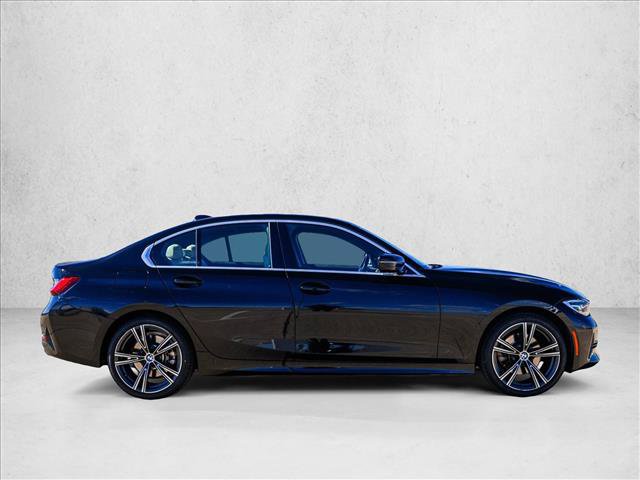 Used 2022 BMW 330i xDrive Sedan w/ Premium Package AWD/4WD image 4