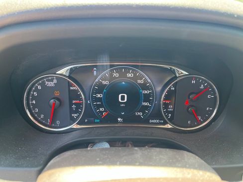 Used 2019 GMC Acadia Denali w/ Technology Package FWD image 6