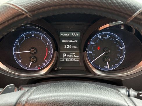 Used 2014 Toyota Corolla S image 25