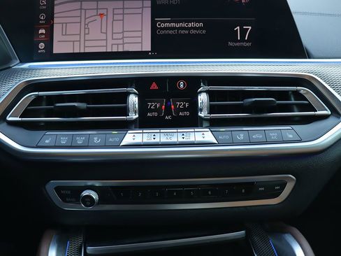 Used 2020 BMW X6 M50i image 28