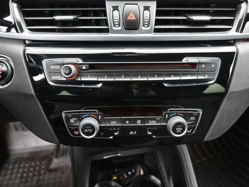 Used 2018 BMW X1 xDrive28i image 14