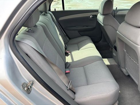 Used 2009 Chevrolet Malibu LS image 7