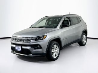 Used 2022 Jeep Compass Latitude video 1