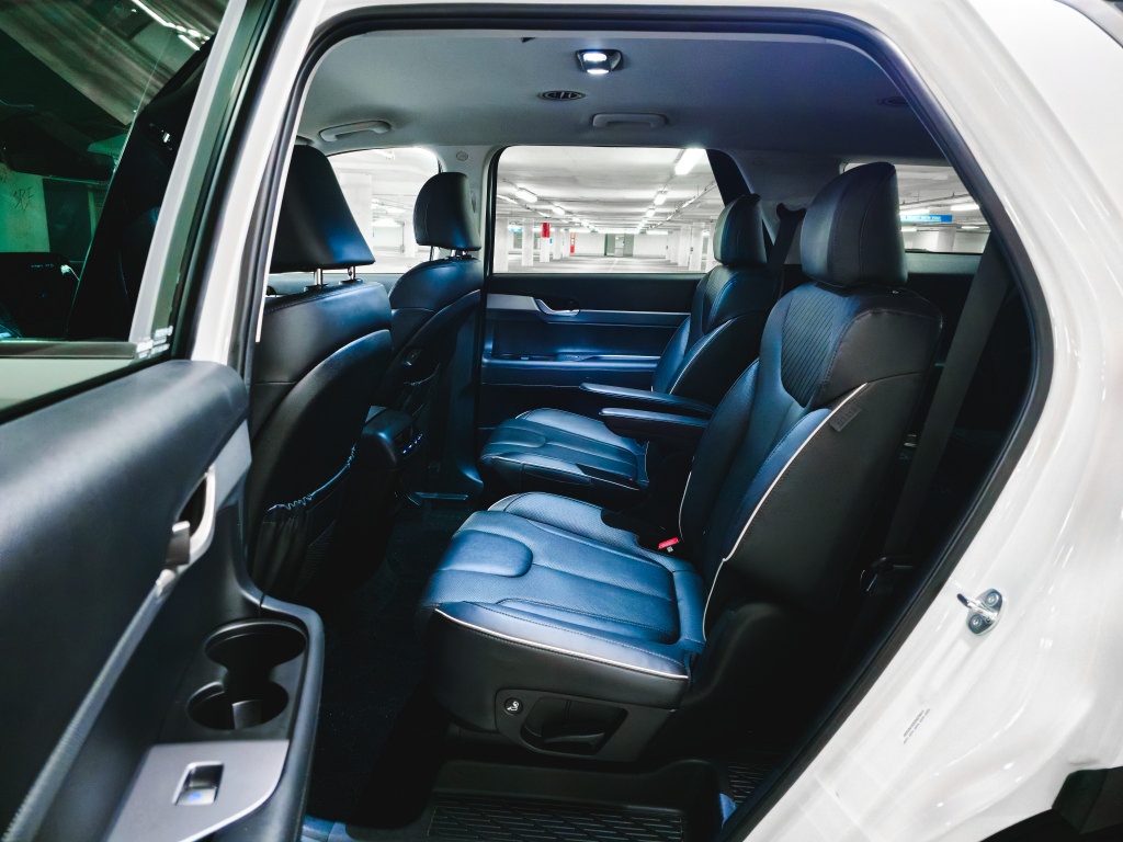 Used 2025 Hyundai Palisade SEL AWD/4WD image 19